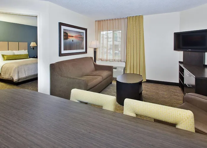 Sonesta Simply Glendale 3*